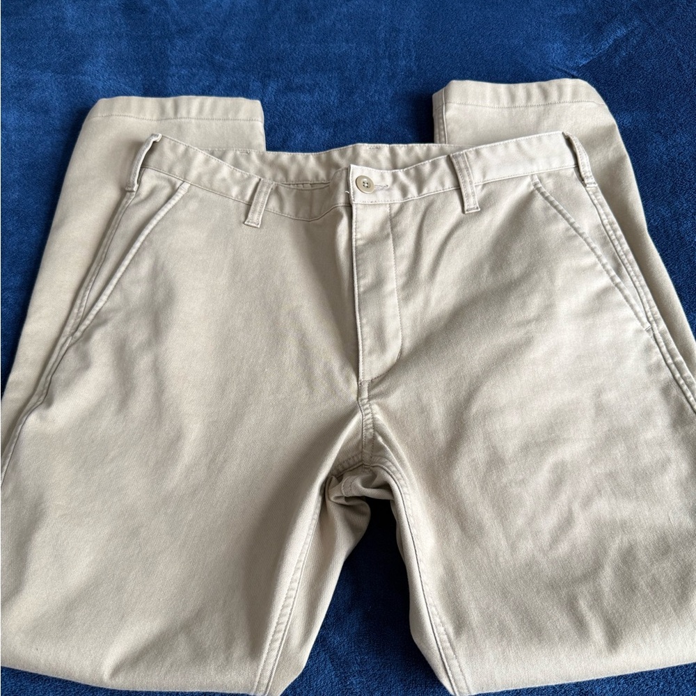 Uniqlo Men's Khaki Chinos